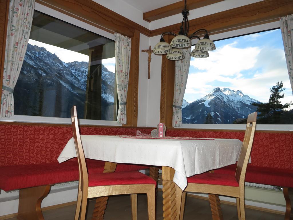 Ferienwohnung Eller Telfes im Stubai Room photo