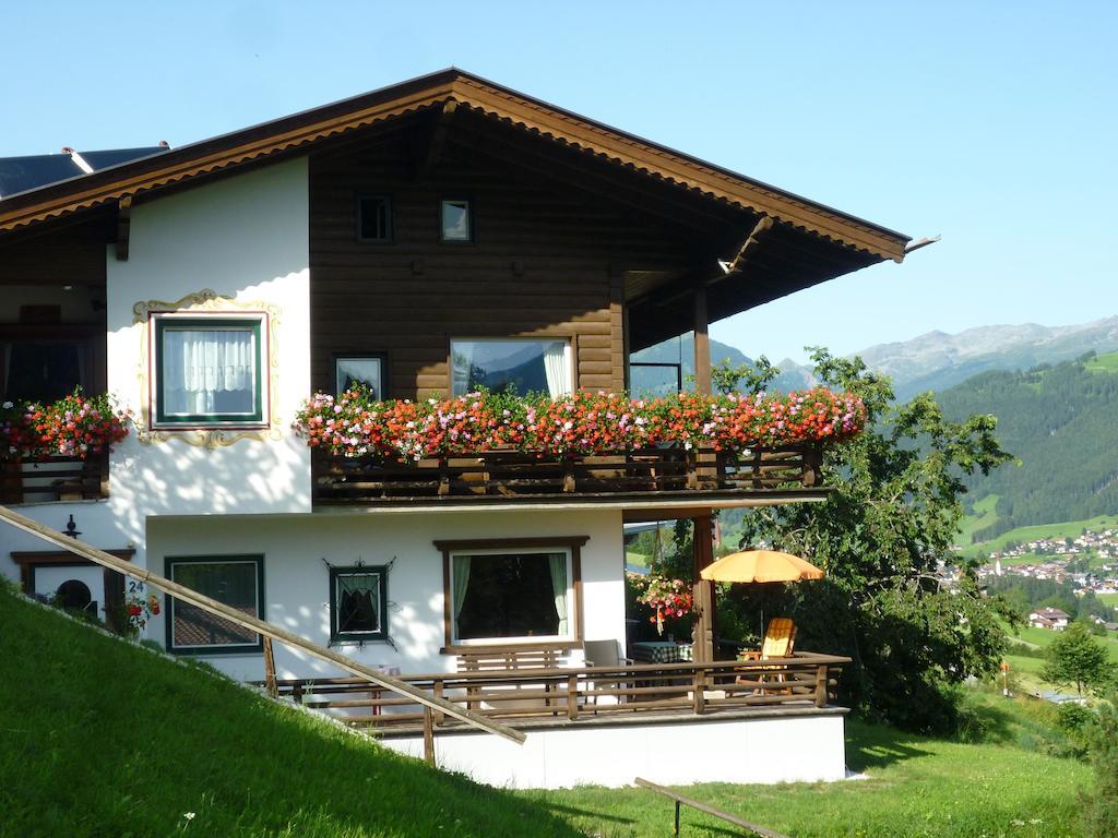 Ferienwohnung Eller Telfes im Stubai Exterior photo